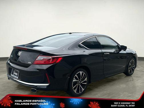 Crystal Black Pearl 2017 Honda Accord EX-L w/Navigation & Honda Sensing
