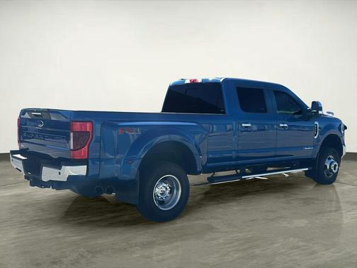 2022 Ford F-350 Lariat