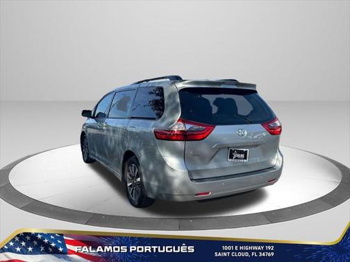 2020 Toyota Sienna XLE Premium