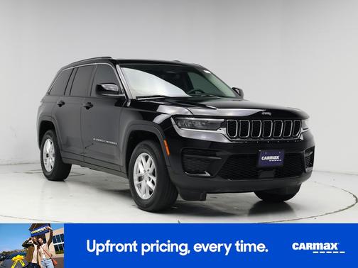 2023 Jeep Grand Cherokee Laredo A