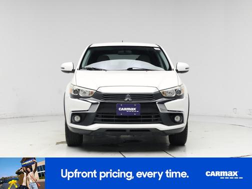 White 2016 Mitsubishi Outlander Sport SE