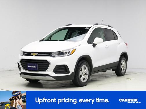 White 2022 Chevrolet Trax LT