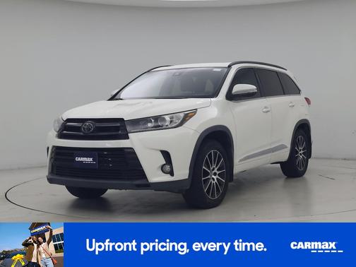 2017 Toyota Highlander SE