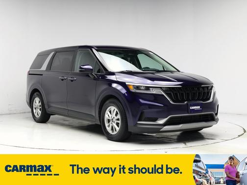 2022 Kia Carnival LX