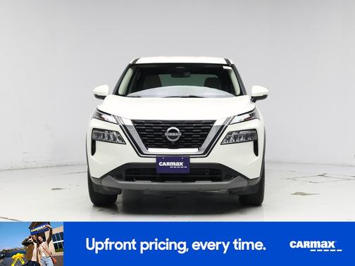 White 2023 Nissan Rogue SV