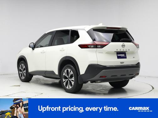 White 2023 Nissan Rogue SV