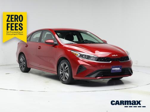 Red 2024 Kia Forte LXS