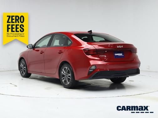 Red 2024 Kia Forte LXS