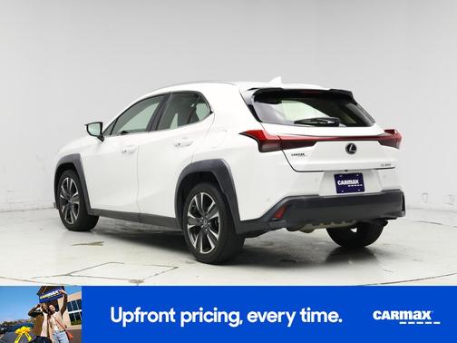 White 2019 Lexus UX 200