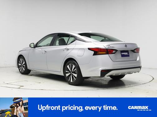 Silver 2021 Nissan Altima SV