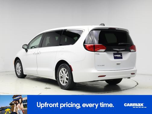 White 2023 Chrysler Voyager LX