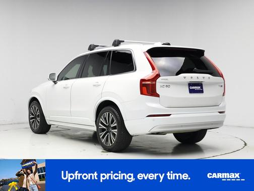 White 2022 Volvo XC90 T5 Momentum