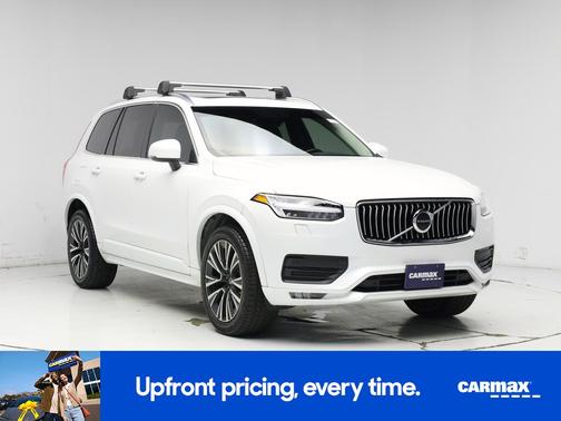 White 2022 Volvo XC90 T5 Momentum