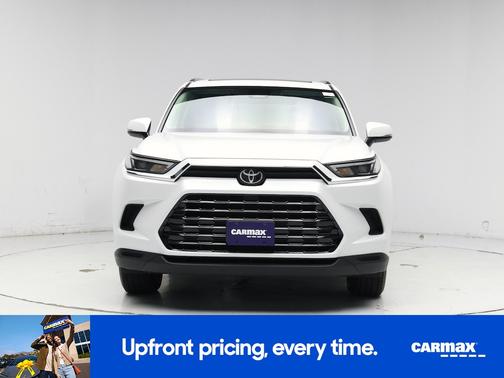 White 2026 Toyota Grand Highlander XLE