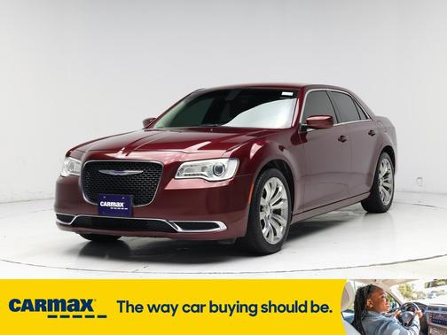 2019 Chrysler 300 Touring L