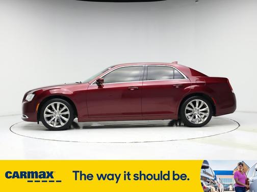 2019 Chrysler 300 Touring L