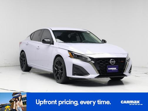 2023 Nissan Altima SR