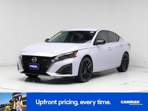 2023 Nissan Altima SR