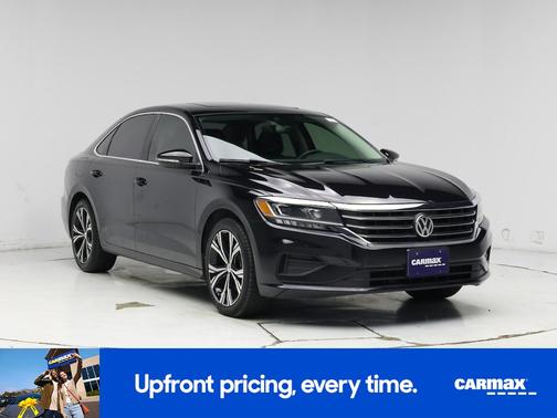 Black 2021 Volkswagen Passat SE