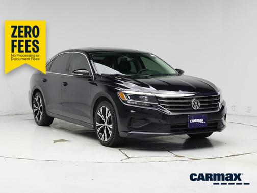 Black 2021 Volkswagen Passat SE