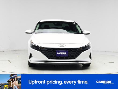 2021 Hyundai ELANTRA SE