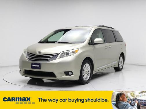 2017 Toyota Sienna XLE