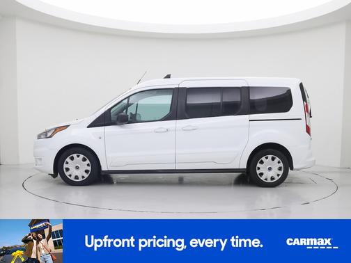 White 2022 Ford Transit Connect XLT