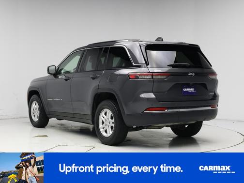 Gray 2024 Jeep Grand Cherokee Laredo