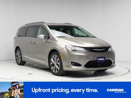 Black 2018 Chrysler Pacifica Limited