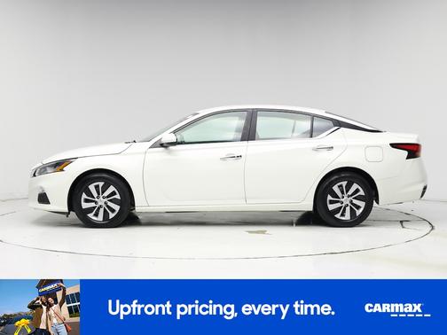 White 2021 Nissan Altima S