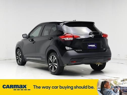 2019 Nissan Kicks SR
