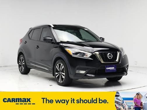 2019 Nissan Kicks SR