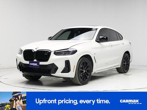 White 2024 BMW X4 M40I