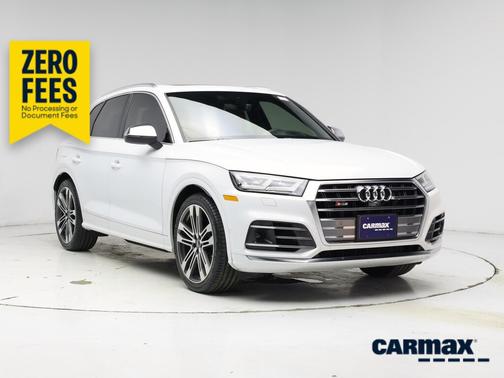 White 2019 Audi SQ5 Prestige
