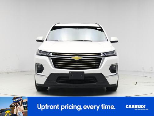 White 2023 Chevrolet Traverse High Country