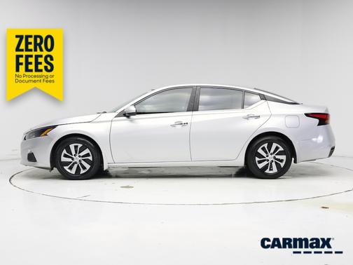 Silver 2022 Nissan Altima S