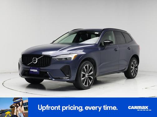 2023 Volvo XC60 B5 Plus Dark Theme