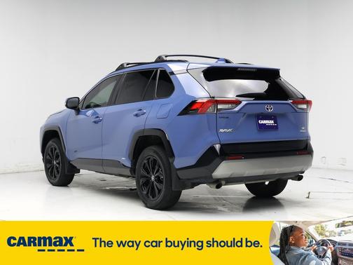 2023 Toyota RAV4 Hybrid SE