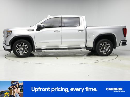 Silver 2022 GMC Sierra 1500 SLT