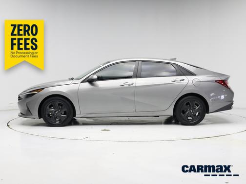 Gray 2022 Hyundai ELANTRA SEL