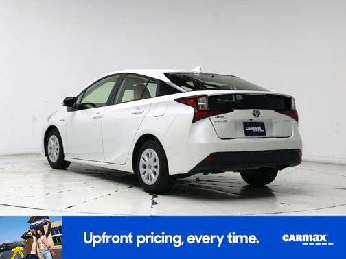 2022 Toyota Prius LE