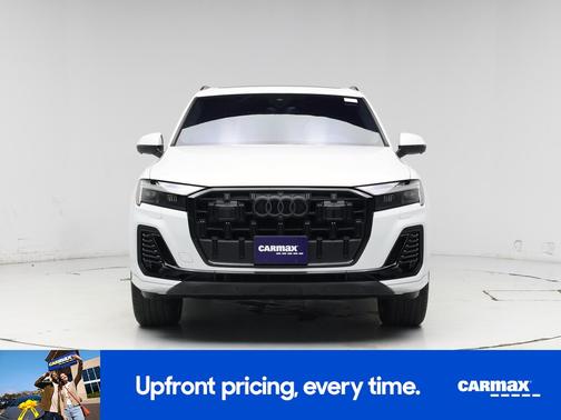 White 2025 Audi Q7 Premium Plus