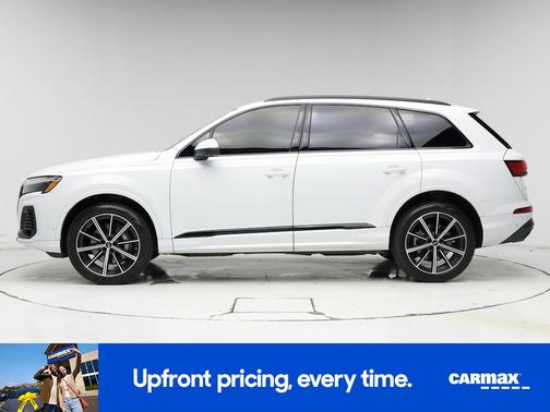 White 2025 Audi Q7 Premium Plus