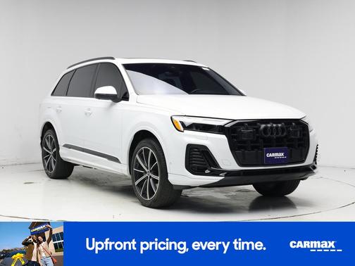 White 2025 Audi Q7 Premium Plus