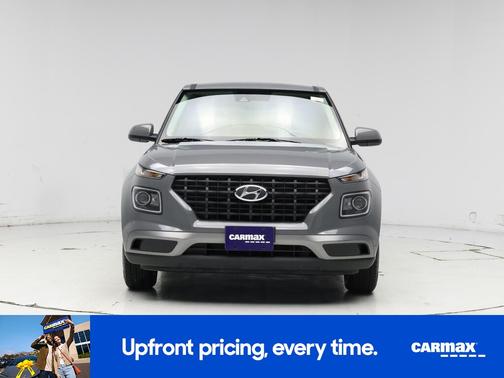 2020 Hyundai VENUE SE
