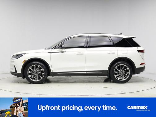 White 2023 Lincoln Corsair Standard