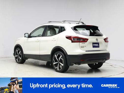 2022 Nissan Rogue Sport SV