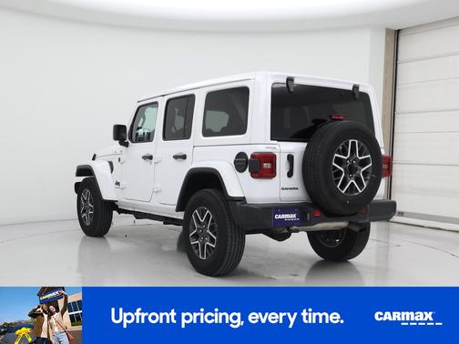 White 2025 Jeep Wrangler Sahara