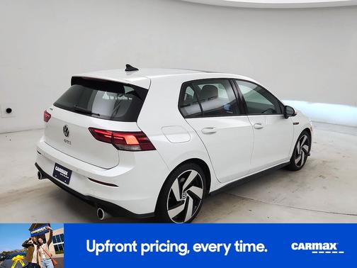 2022 Volkswagen Golf GTI SE