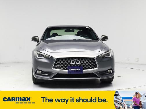 2018 INFINITI Q60 Luxe